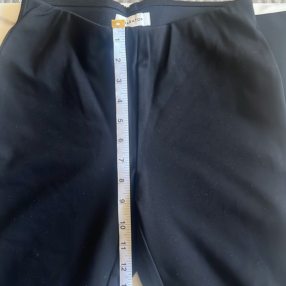 Mid rise leggings flared aritzia size small - Picture 5 of 6